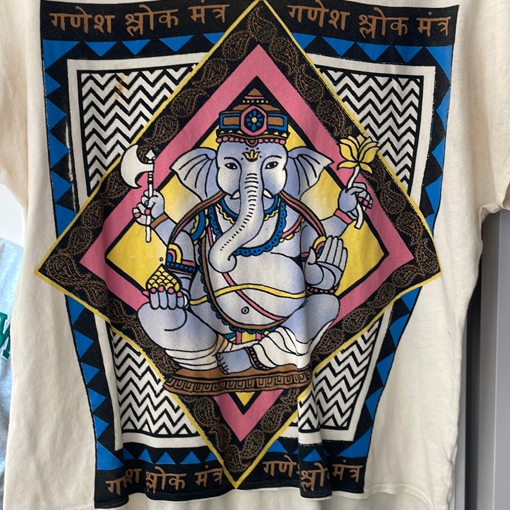 Flowy Ganesh top